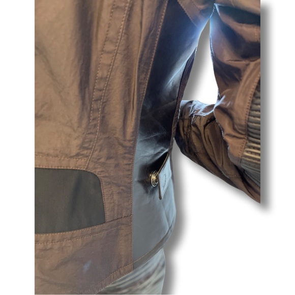 KAUFMANFRANCO TWO PIECE SKIRT SET - Picture 10 of 16